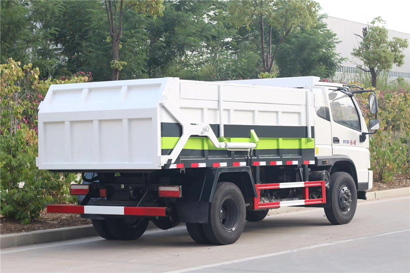 時(shí)風(fēng) 8方對接垃圾車國六