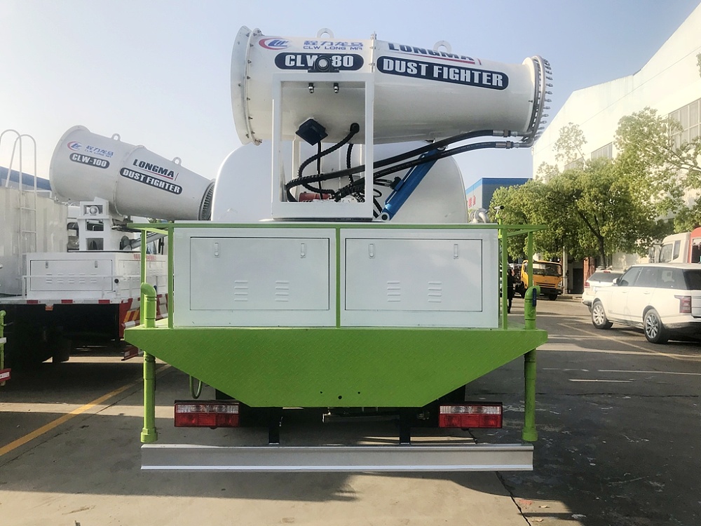 福田歐馬可霧炮車(chē)國(guó)六10立方/50-100米霧炮