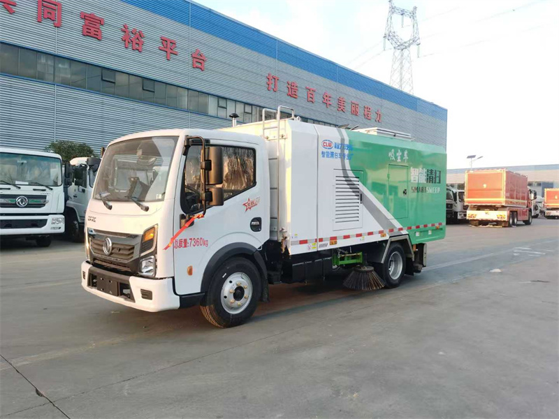 東風(fēng)多利卡干濕兩用吸塵車